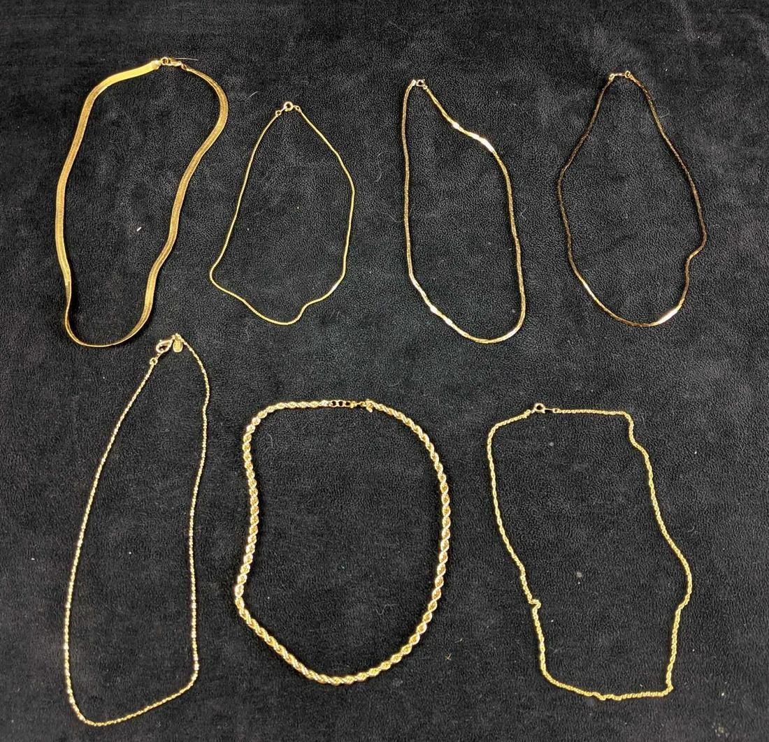 Gold Toned Chain Lot (1 of 8)