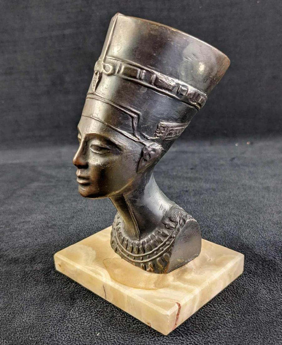 Vintage Bronze Queen Nefertiti Bust On Marble Base (1 of 8)
