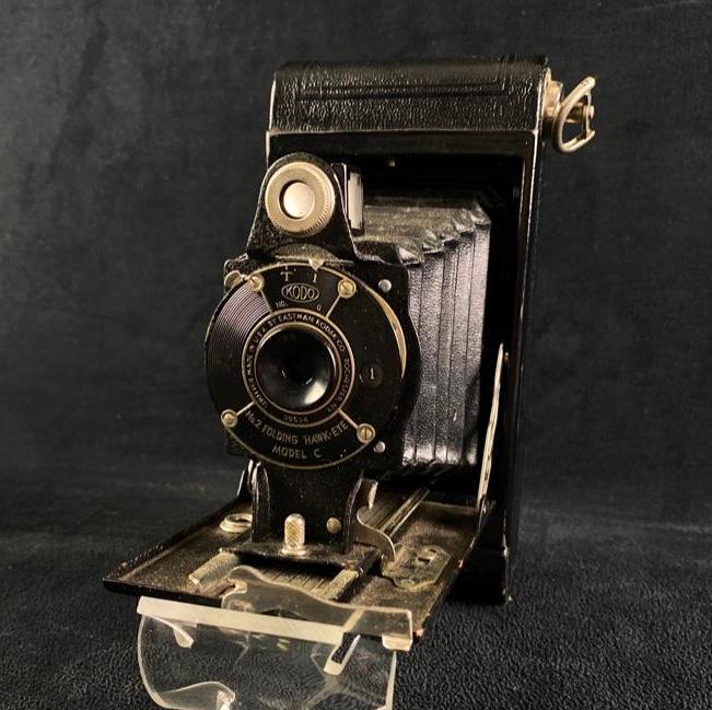 Kodak No. 2 Folding Hawkeye Model C (1 of 6)