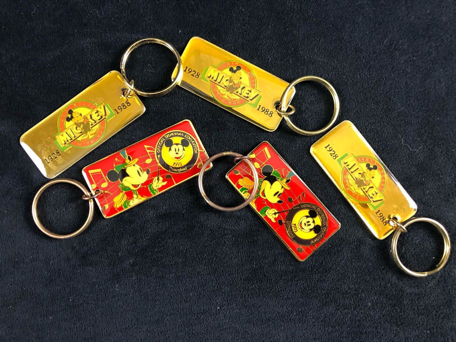 Lot Of 5 Vintage Disneyland Keychains 1988 Disneyana (1 of 10)