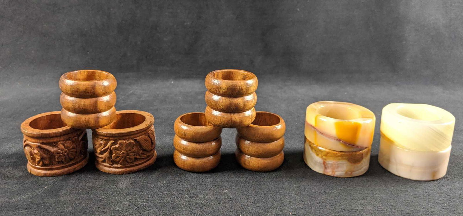 Set Of Ten Marble Stone And Wood Napkin Rings (1 of 6)