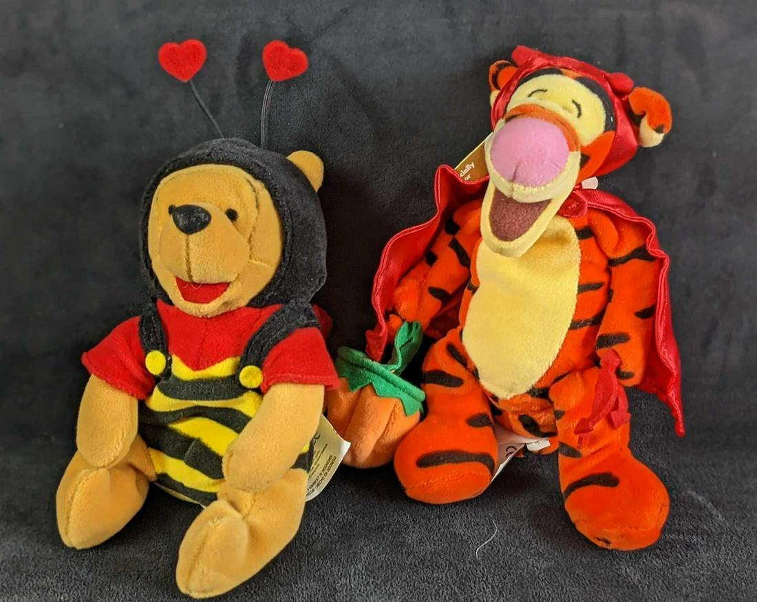 Disney Bean Bag Dolls Bee Winnie The Pooh Halloween (1 of 5)