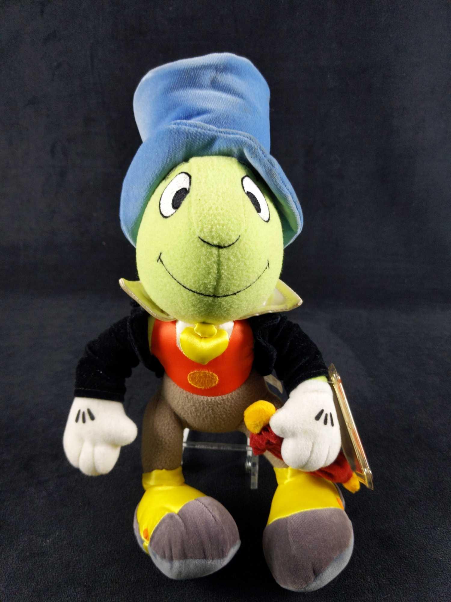 Disney Store Jiminy Cricket Plush Doll (0137) on Jan 08, 2022 Rapid
