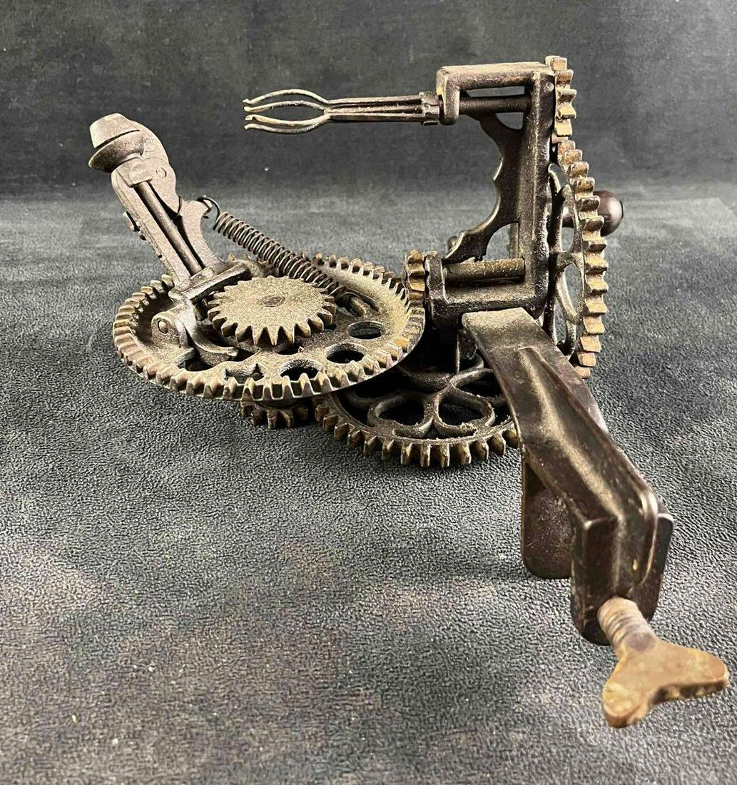 Antique Sinclair Scott Co. Baltimore Apple Peeler (1 of 6)