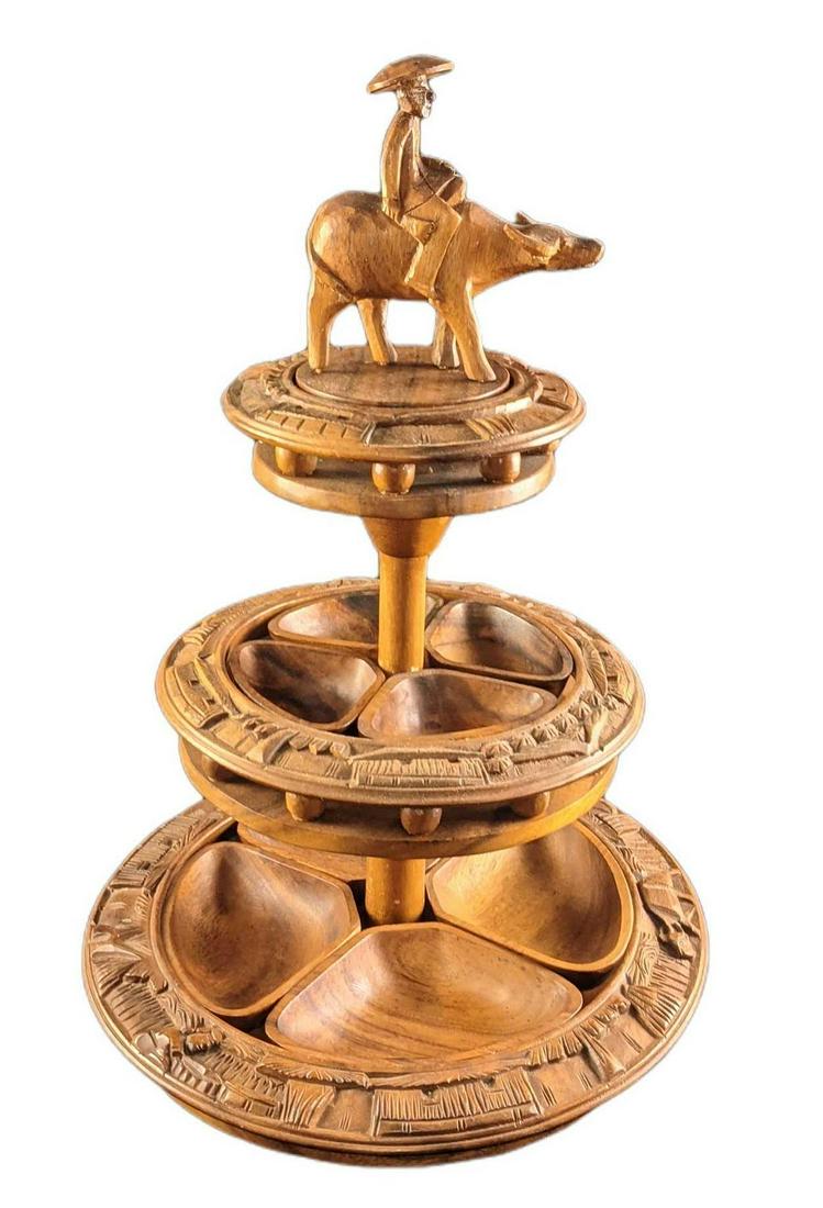 Monkey Pod Wood Water Buffallo Serving Lazy Susan (1 of 7)