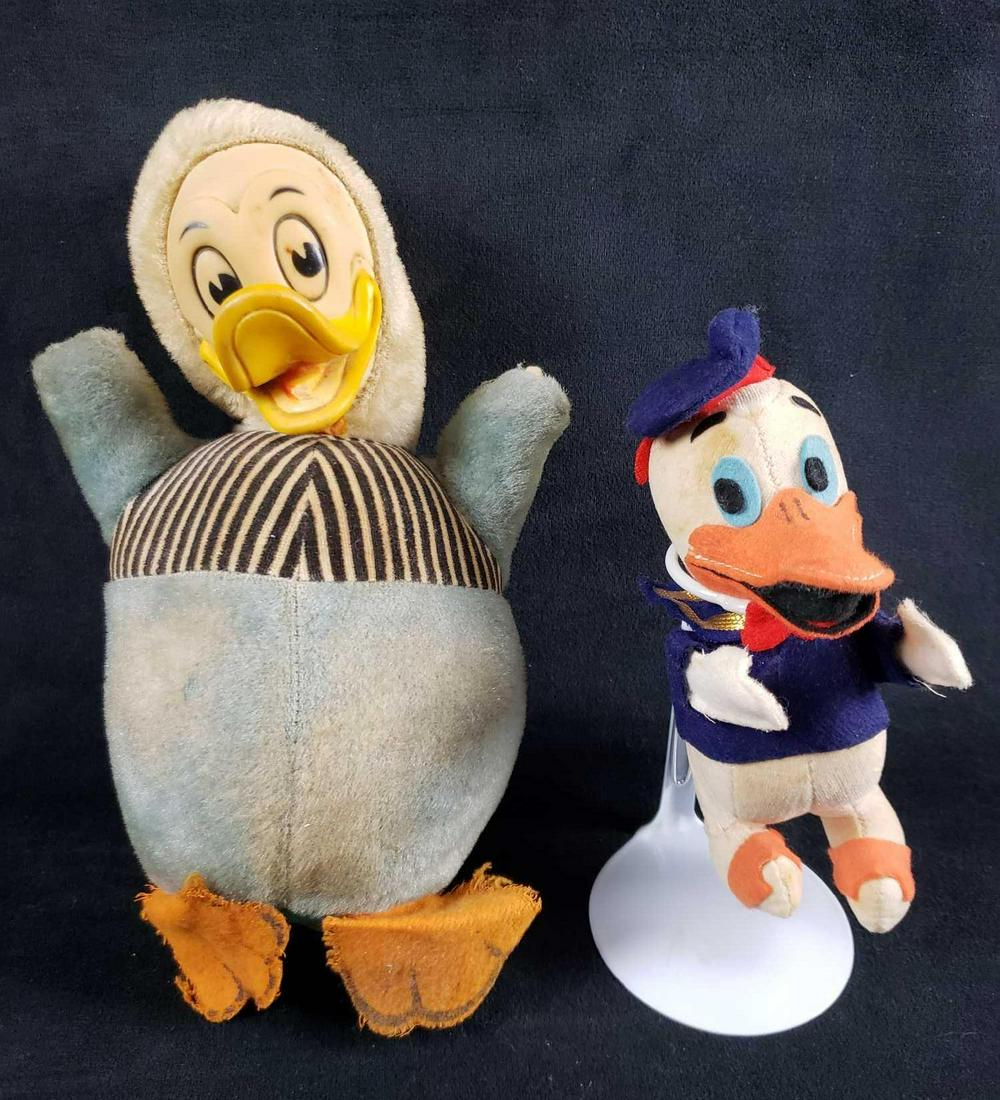 Lot of 2 Walt Disney Productions Vintage Donald Duck (1 of 8)