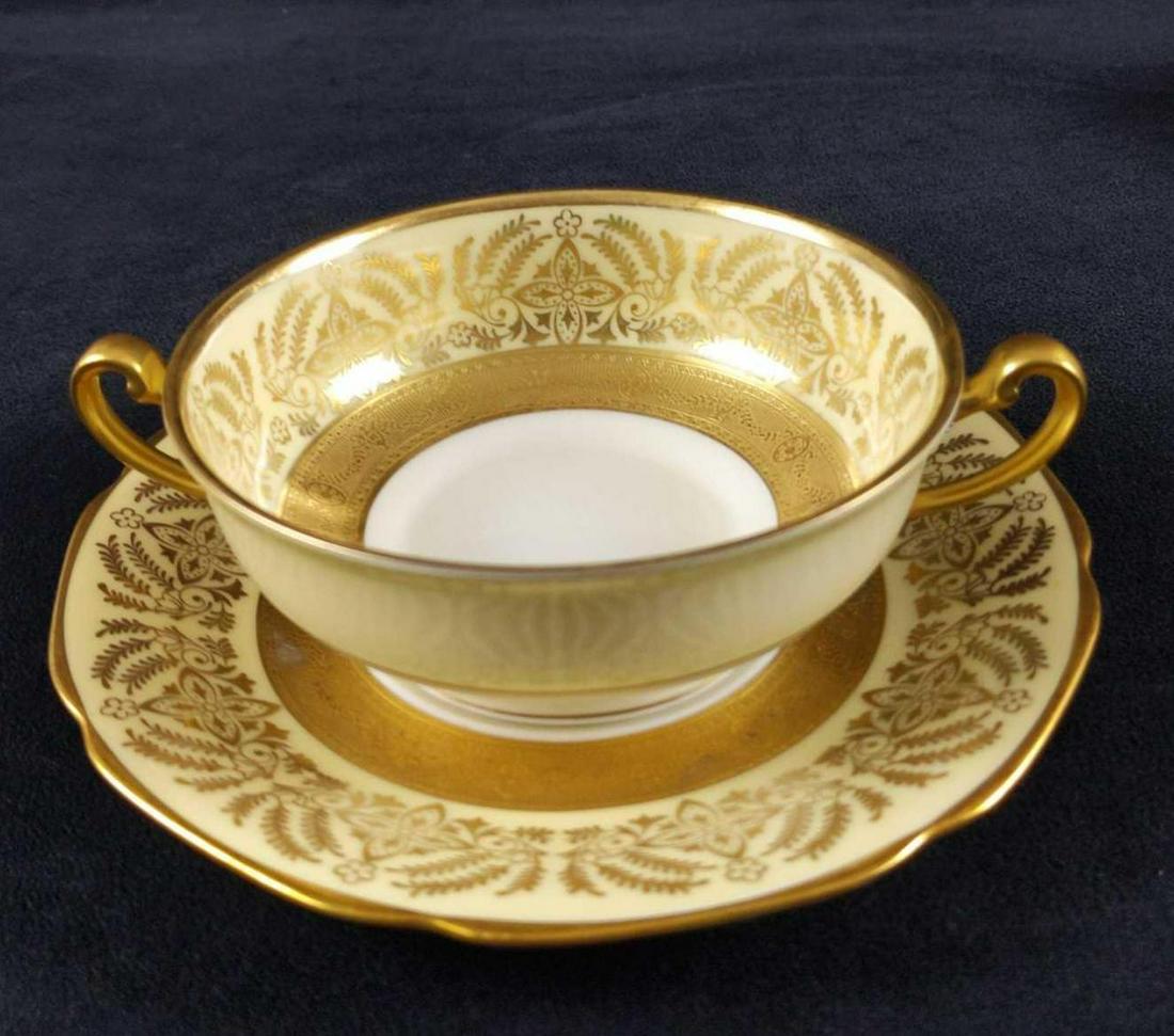 Vintage Royal Bavarian Pickard Gold Bowl Underplate: Vintage Royal Bavarian Gold Encrusted Pickard Bowl And Underplate. Made in Germany and decorated in the USA at Ovington's. This lot includes: (12) Underplate/Saucers. These are approx 7" across. They 