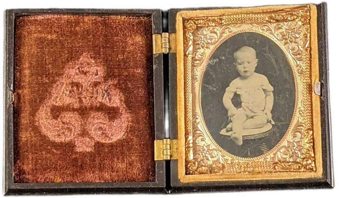 Antique Tintype Portrait W Gutta Percha Case Baby (1 of 6)