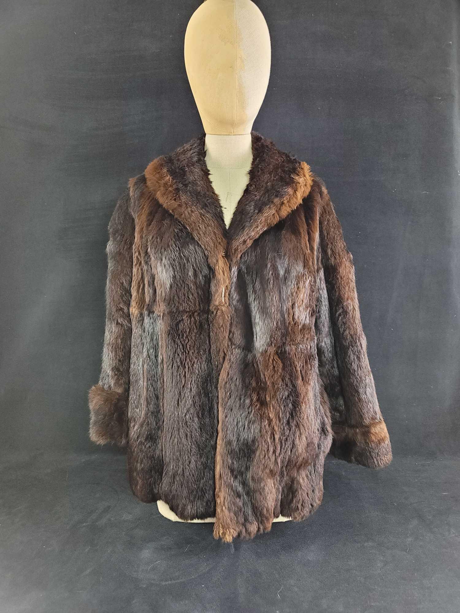 LR Fox Fur Coat (1 of 8)