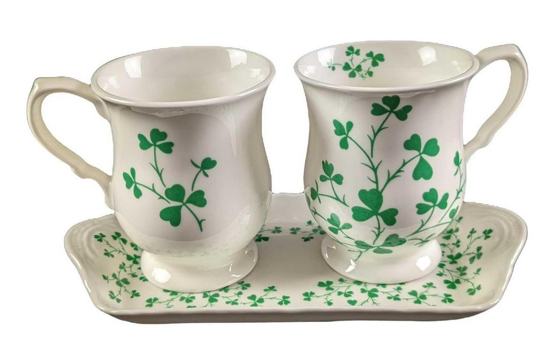St George Shamrock Fine China Cups & Tray (1 of 10)
