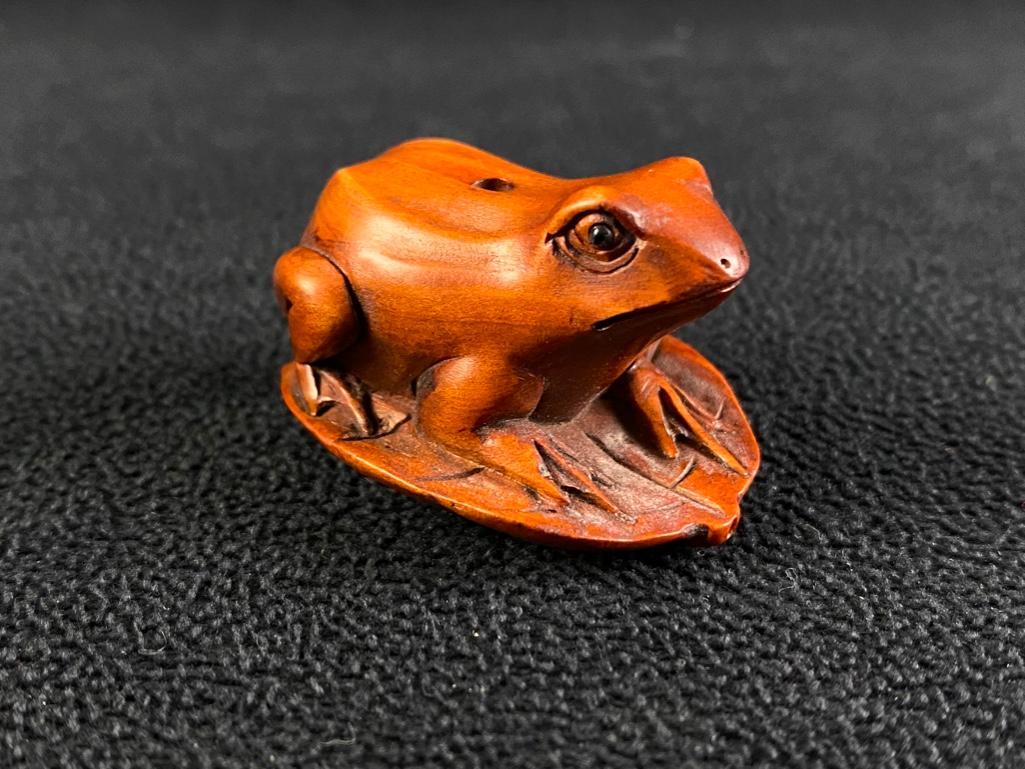 Hand-Carved Wooden Ojime Bead - Frog on Lilypad (1 of 4)