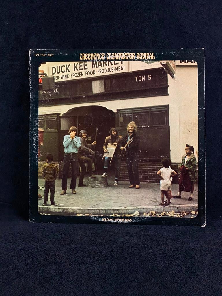 Willie and the Poor Boys - CCR Vinyl 1st Pressing: Willie and the Poor Boys - CCR Vinyl 1st Pressing A first pressing of Creedence Clearwater Revival's most famous album, Willie and the Poor Boys with the original error label on the disc. Label on dis