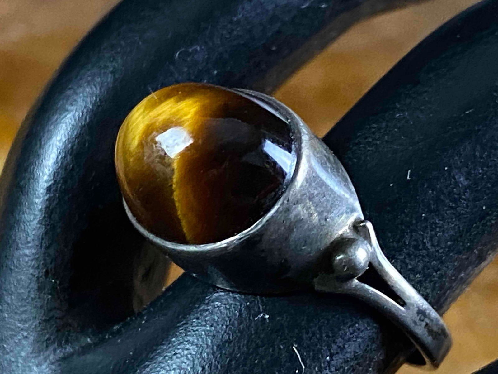 Vintage Sterling Silver Tigers Eye Ring (1 of 7)