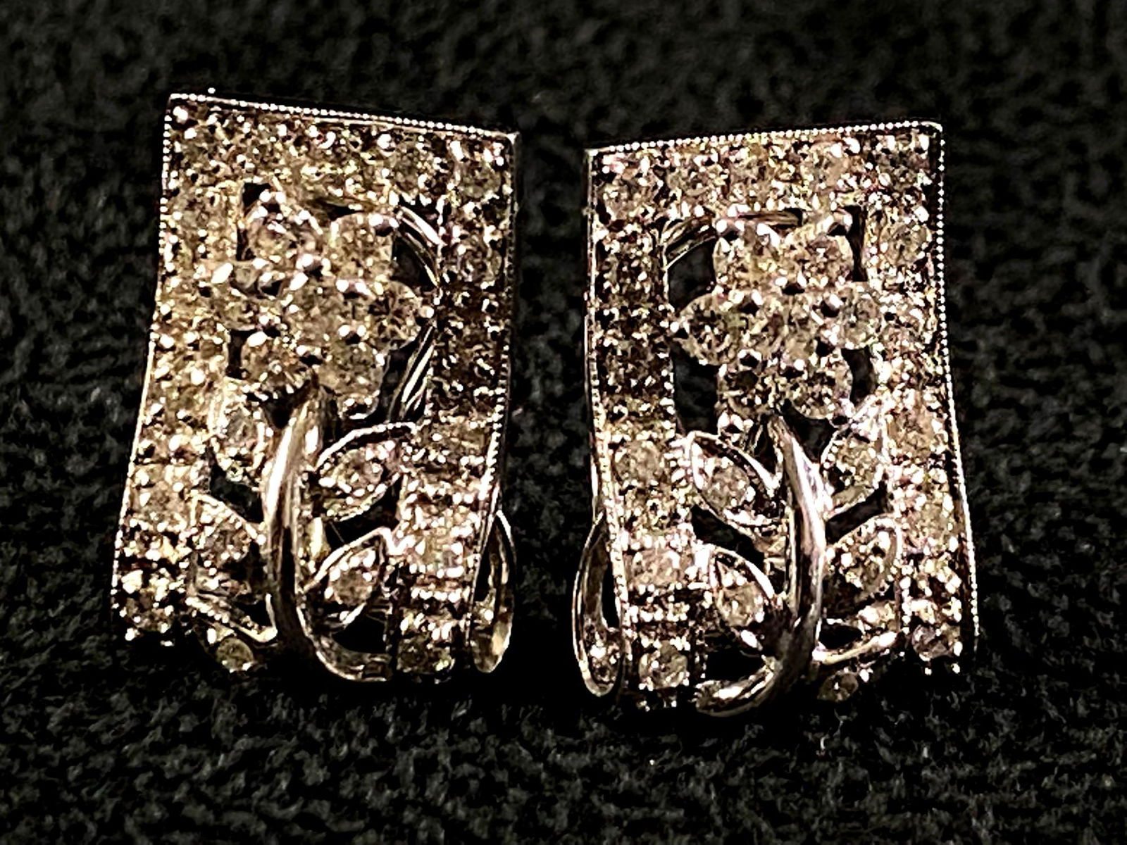 High-End 18K White Gold Pave Diamond Set Flow Earrings (1 of 10)