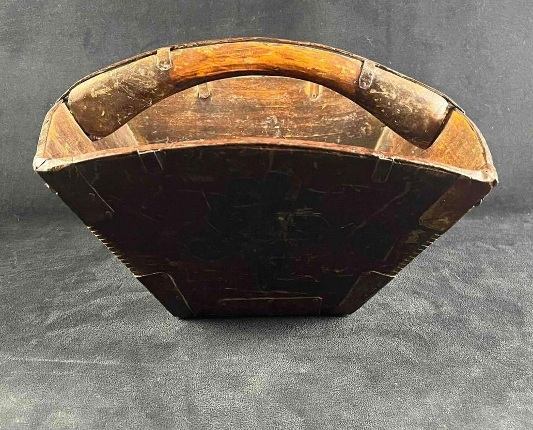 Handmade Chinese Wooden Basket Kanji (1 of 8)