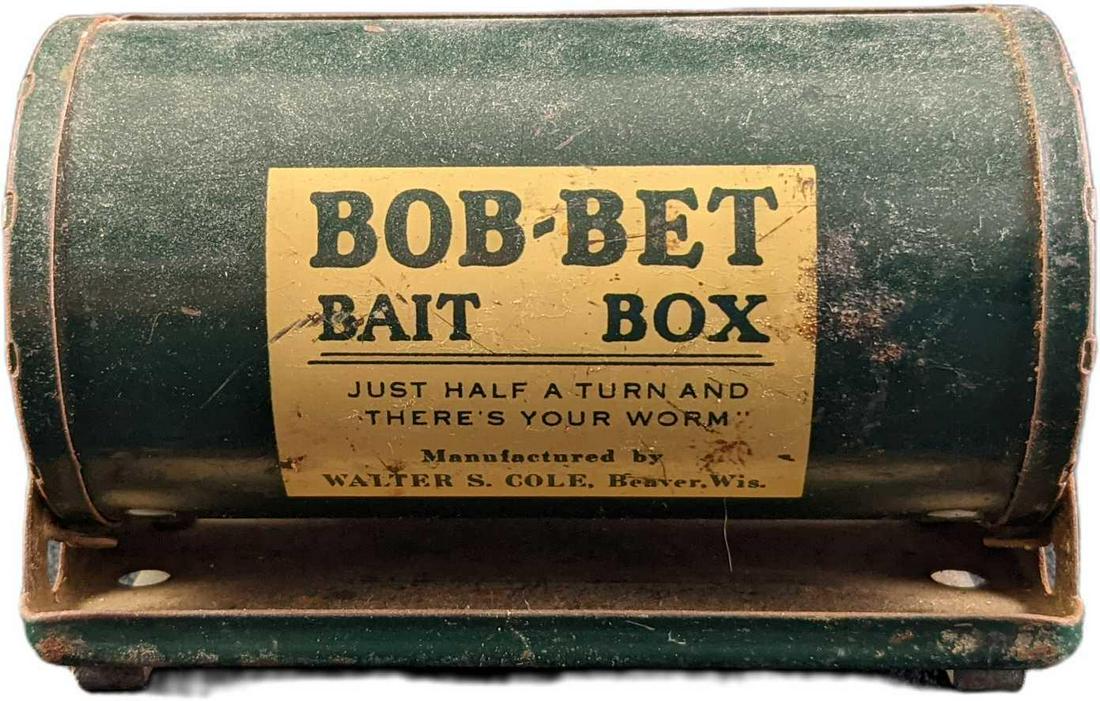 Vintage Bob Bet Bait Box (1 of 6)