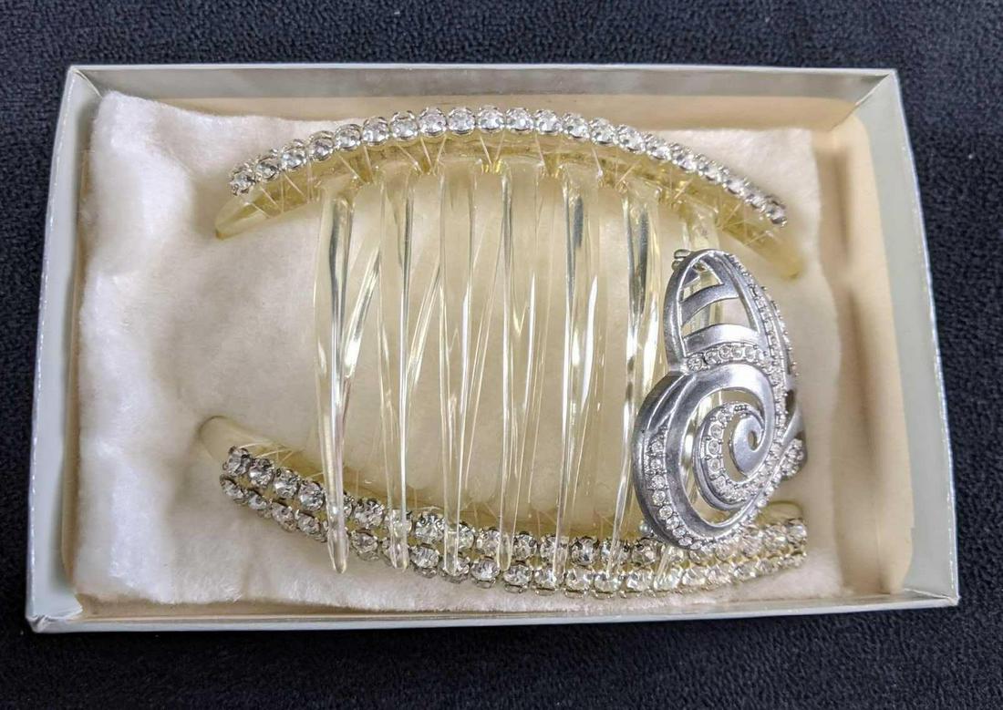 Hair Comb Clip and Broach Set (1 of 8)