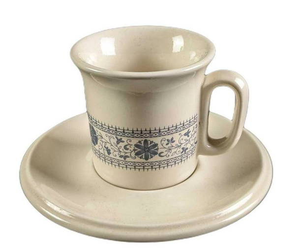 Vintage ACF Italian Espresso Porcelain Cups & Saucers Mar 24, 2022