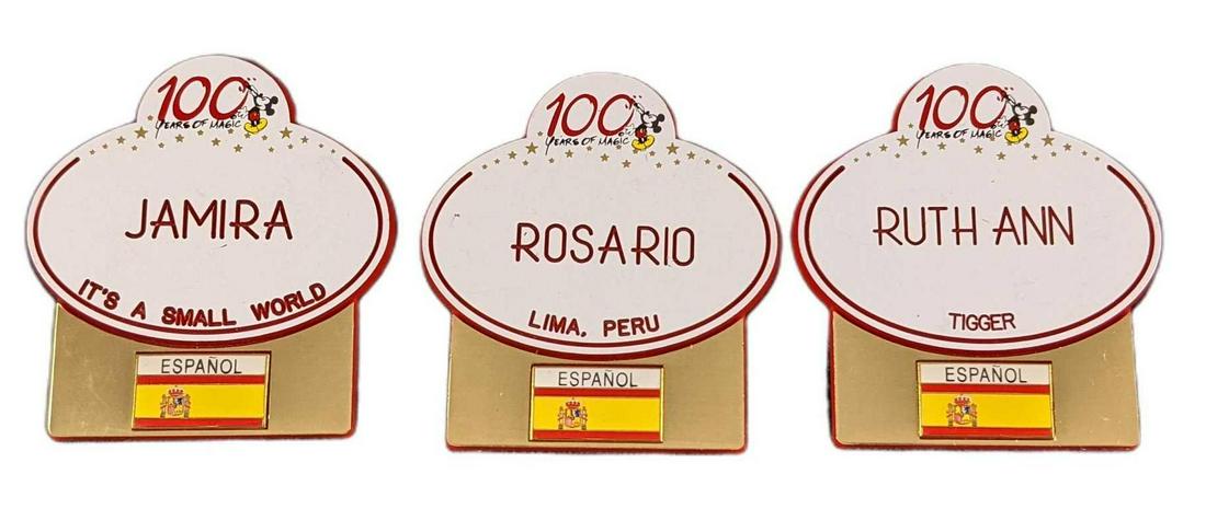 3 Disney Cast Members Espanol Name Tags (1 of 5)