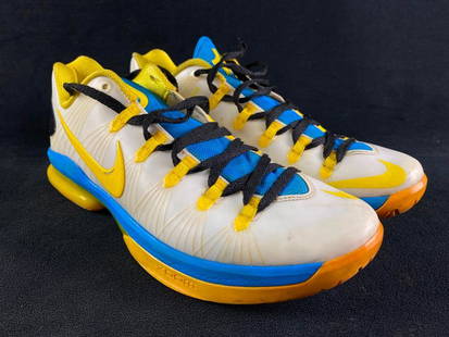 Nike Elite Kevin Durant KD 5 OKC Home Sneakers: Nike Elite Kevin Durant KD 5 OKC Home Sneakers Kevin Durant Nike KD 5 sneakers in the Oklahoma City Thunder home jersey color scheme, with original box. The shoes are size 10.5, and feature carbon fib