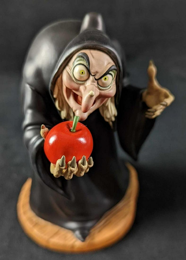 Disney Figurine Snow White Apple Witch Figurine (1 of 8)