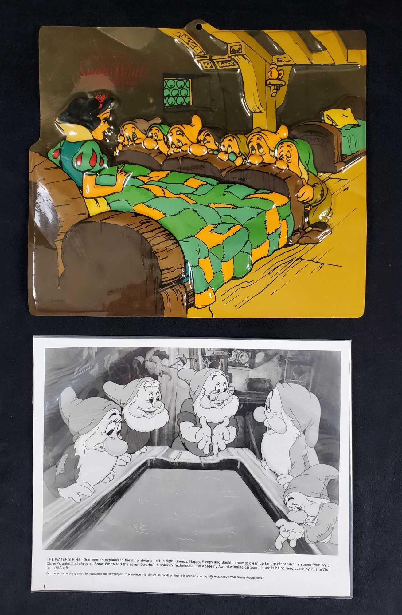 Walt Disney Productions Snow White Press Kit Photo (1 of 8)