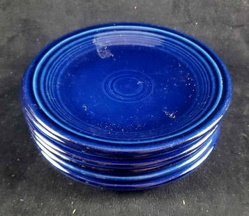 Set of 6 Cobalt Blue Homer Laughlin Fiesta Ware Salad Plates: Set of 6 Cobalt Blue Homer Laughlin Fiesta Ware Salad Plates. These plates are in good used condition. The plates have some small scratches on the surface from use but no chips or cracks in them.