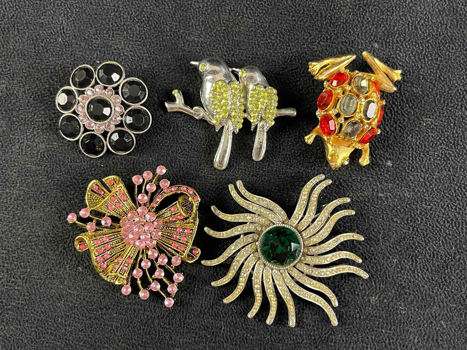 Five Large Rhinestone Brooch Assortment (1 of 6)