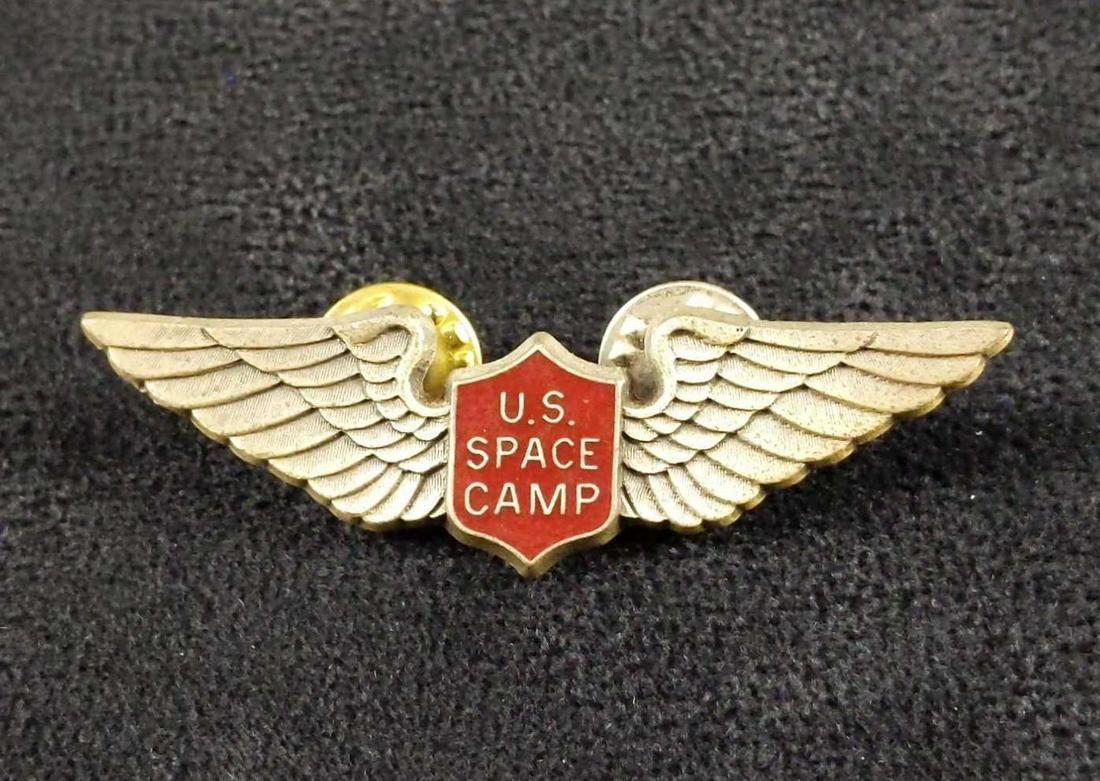Vintage NASA Space Camp Wing Pin Lapel Tie Tack B (1 of 2)