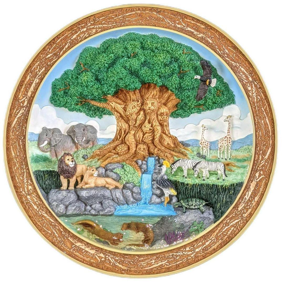 Disney's Animal Kingdom 3D Molded Collectible Plate (1 of 4)