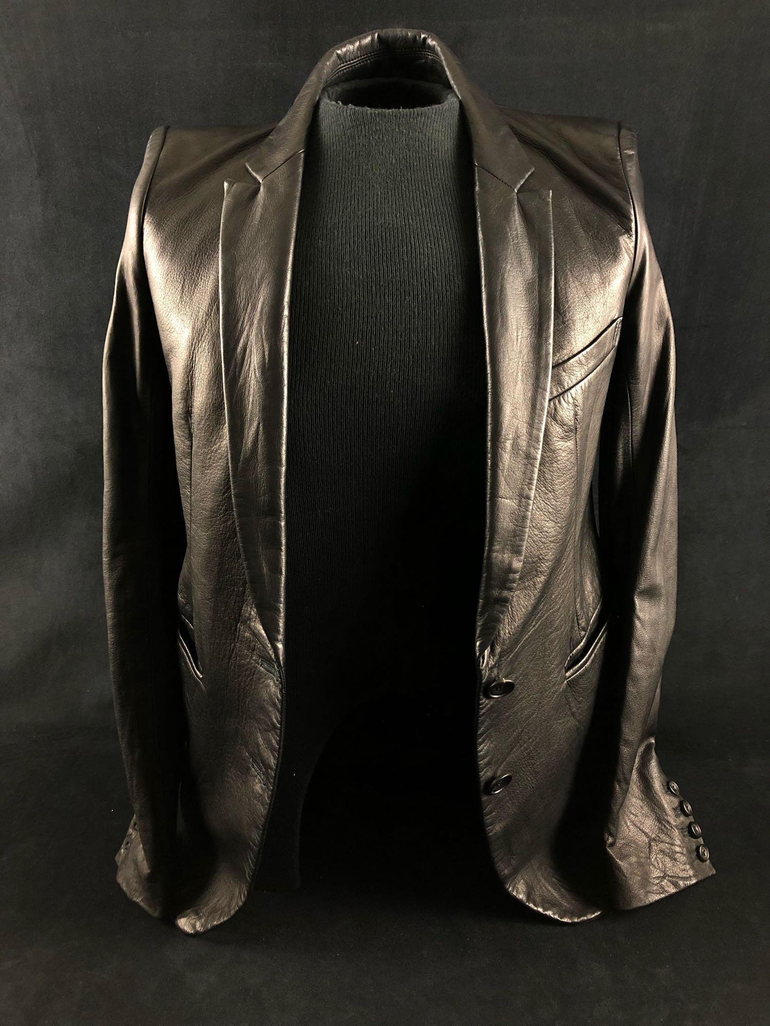 Vintage LGB Woman's lamb Skin Leather Elongated Sleeves Blazer Jacket Size 2 (1 of 8)