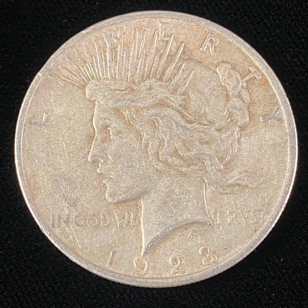 1923 Silver Peace Dollar (1 of 3)