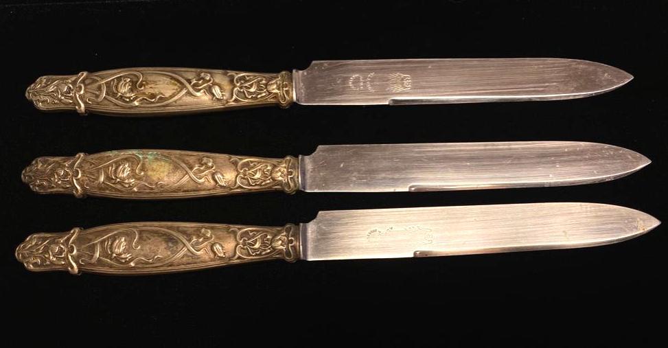 3 Acier Stainless Flatware Knives (1 of 8)