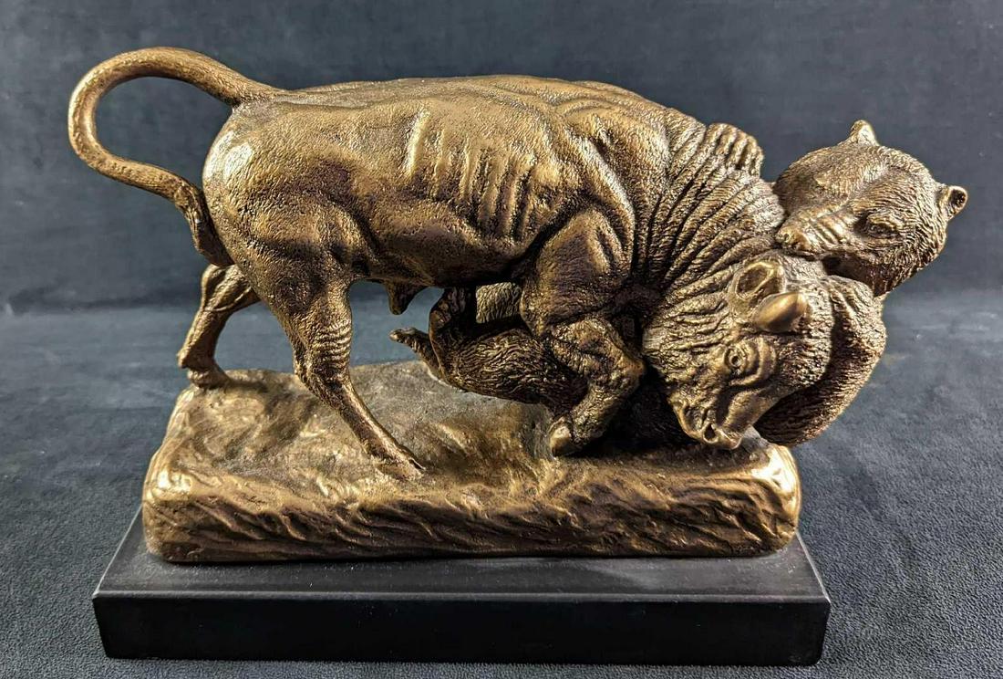 JB Vintage Bull Vs Bear Stock Market Figurine (1 of 8)