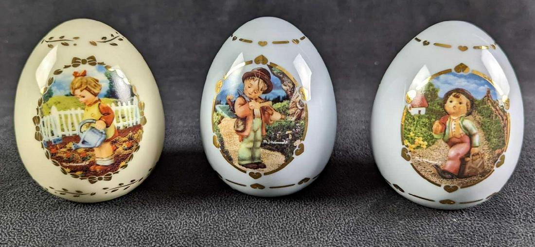 Hummel Little Fiddler Gardner Merry Wanderer Porcelain Eggs (1 of 7)