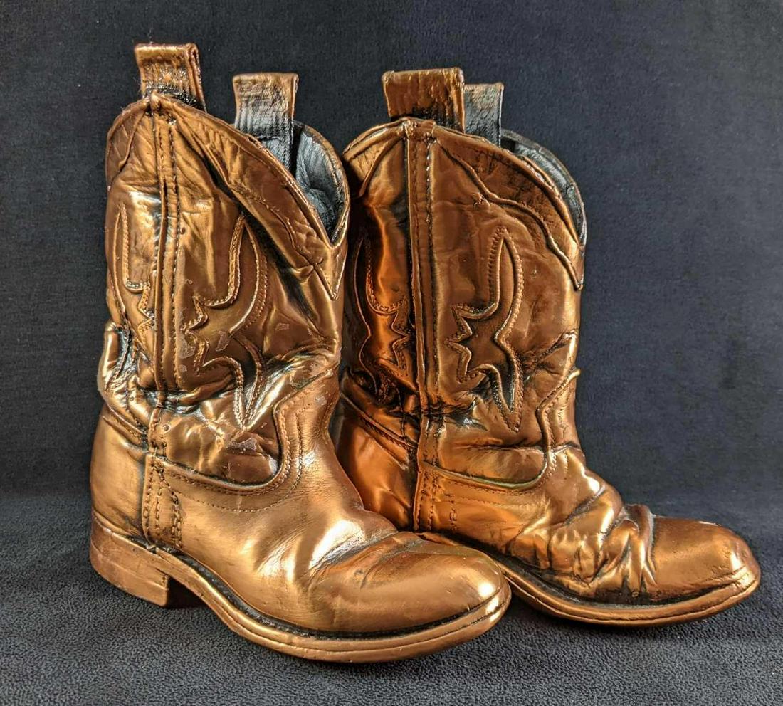 Bronzed Kids Cowboy Boots Cat Paw Boots Kids Boots: Bronzed Kids Cowboy Boots Cat Paw Boots Kids Boots This is a pair of bronzed kids cowboy boots that are in good condition with no known damage. These are expertly bronzed with a beautiful copper-like 