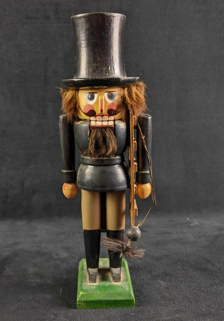 Vintage Nutcracker Chimney Sweep Nutcracker (1 of 8)
