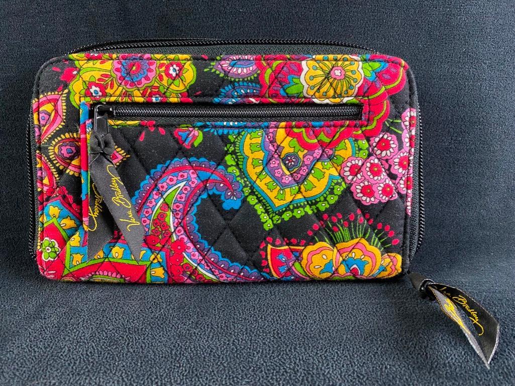 Vera Bradley Wallet (1 of 5)