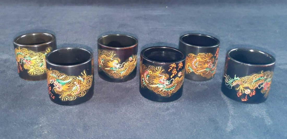 6 Vintage Lacquerware Japanese Napkin Ring Holders: Six Vintage Lacquerware Japanese Napkin Rings Holders. Each ring has a dragon painted on it. Rings are approx 1 3/4