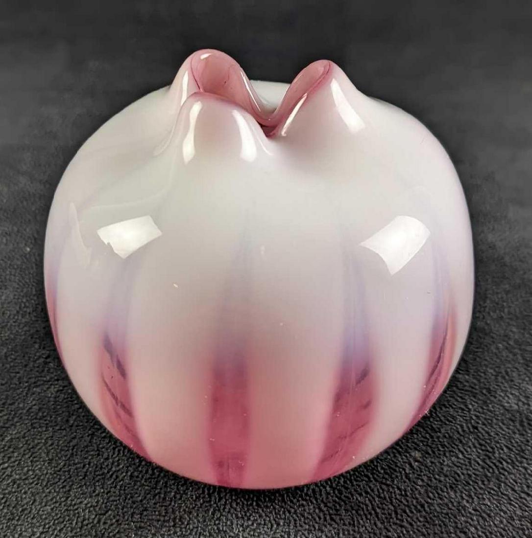 Antique Rose Bowl Burmese Fenton Like Peach Ruffle: Antique Rose Bowl Burmese Fenton Like Peach Ruffle Creamy Pale Whitish Glass Thick White This is a beautiful Burmese glass rose bowl with a pinched ruffled edge opening. Although the pattern name is t
