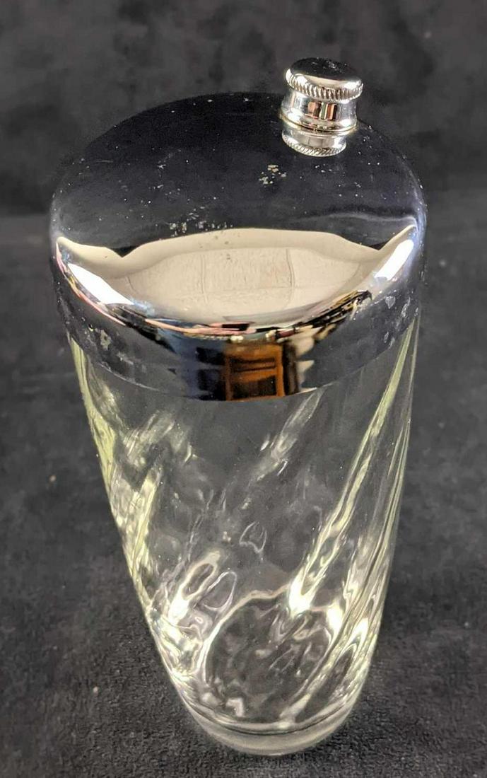 Cocktail Glass Cocktail Shaker (1 of 7)