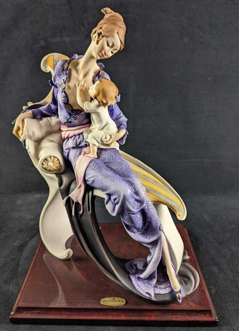 Giuseppe Armani LE Mother & Child Statue (1 of 9)