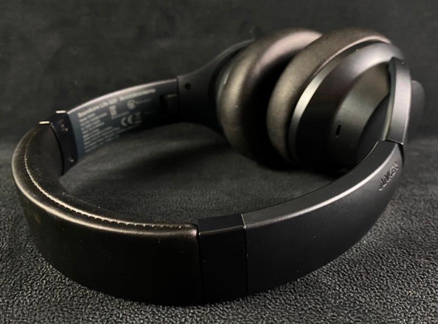 Anker Soundcore Life Q20 Bluetooth Headphones (1 of 4)