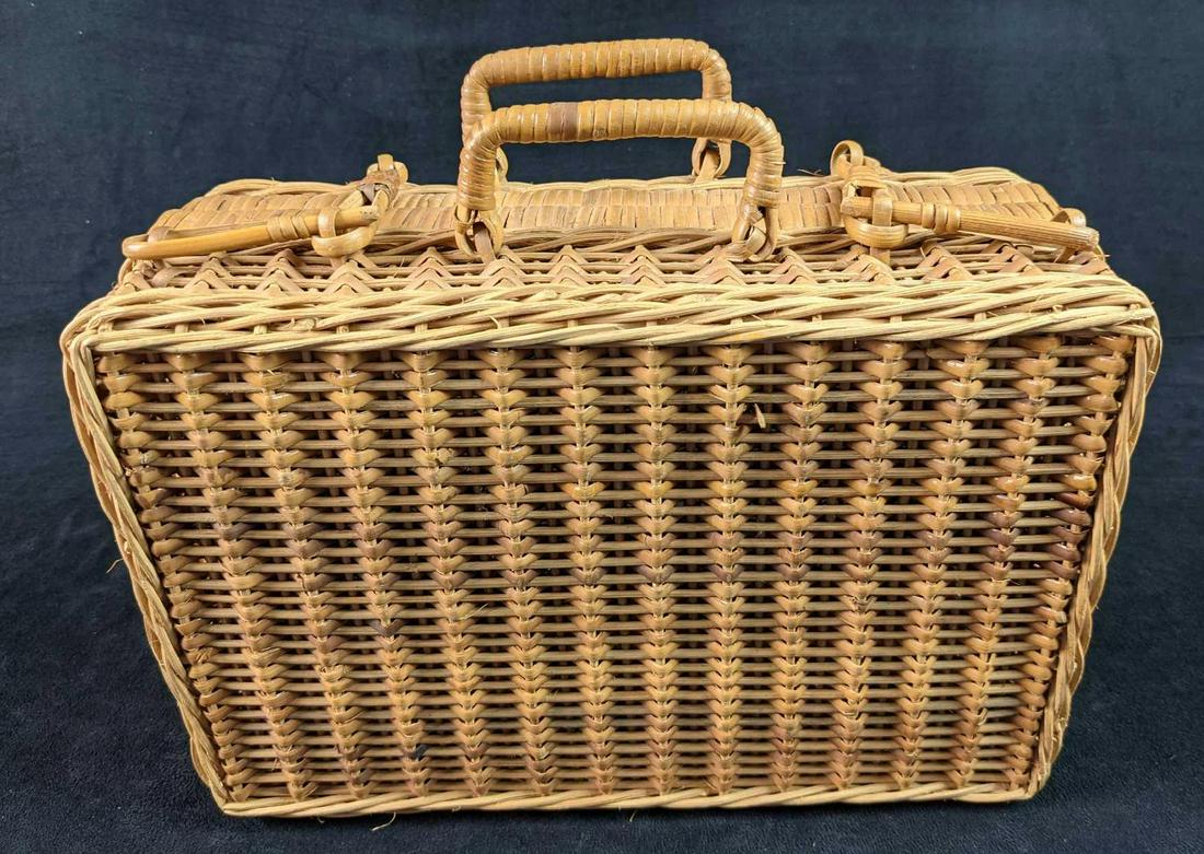 Vintage Wicker Picnic Suitcase Basket (1 of 6)