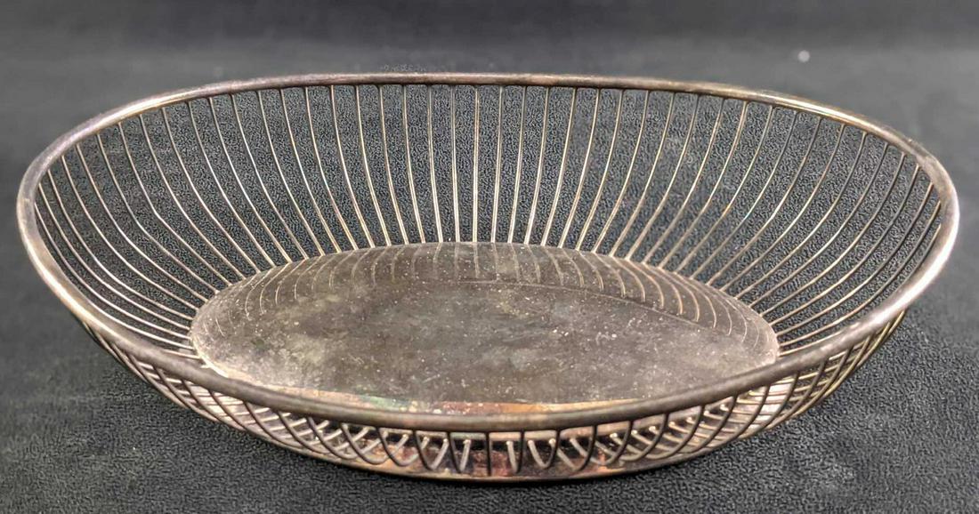 Vintage Fisher Silverplate Wire Fruit Basket (1 of 8)
