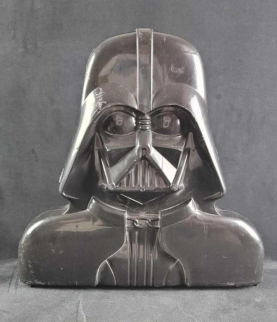 1980s Darth Vader Star Wars Storage Chamber (1 of 7)