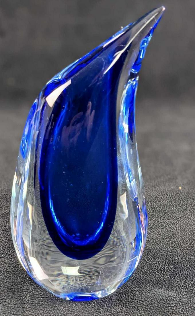 Murano Oggetti Stylistic Penguin Cobalt Blue Bud Vase (1 of 6)