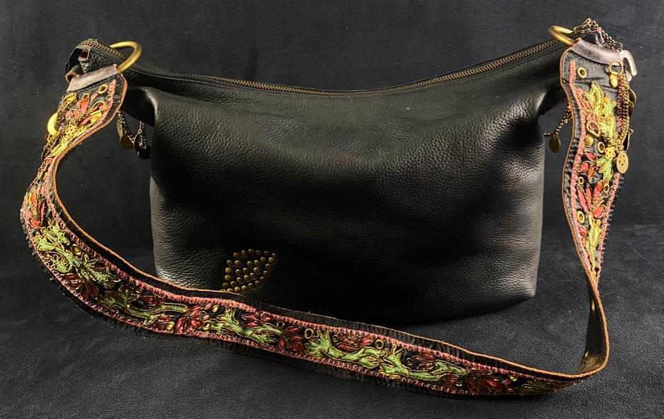 Betsy Johnson Tote Cross-Body (1 of 7)