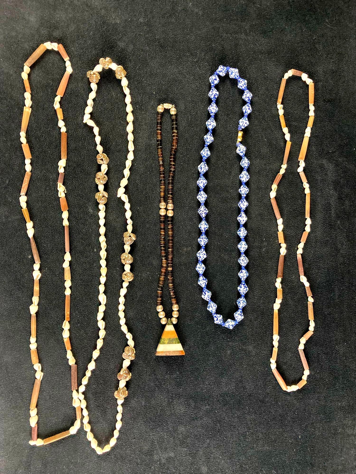 Assorted Costume Jewelry (1 of 6)