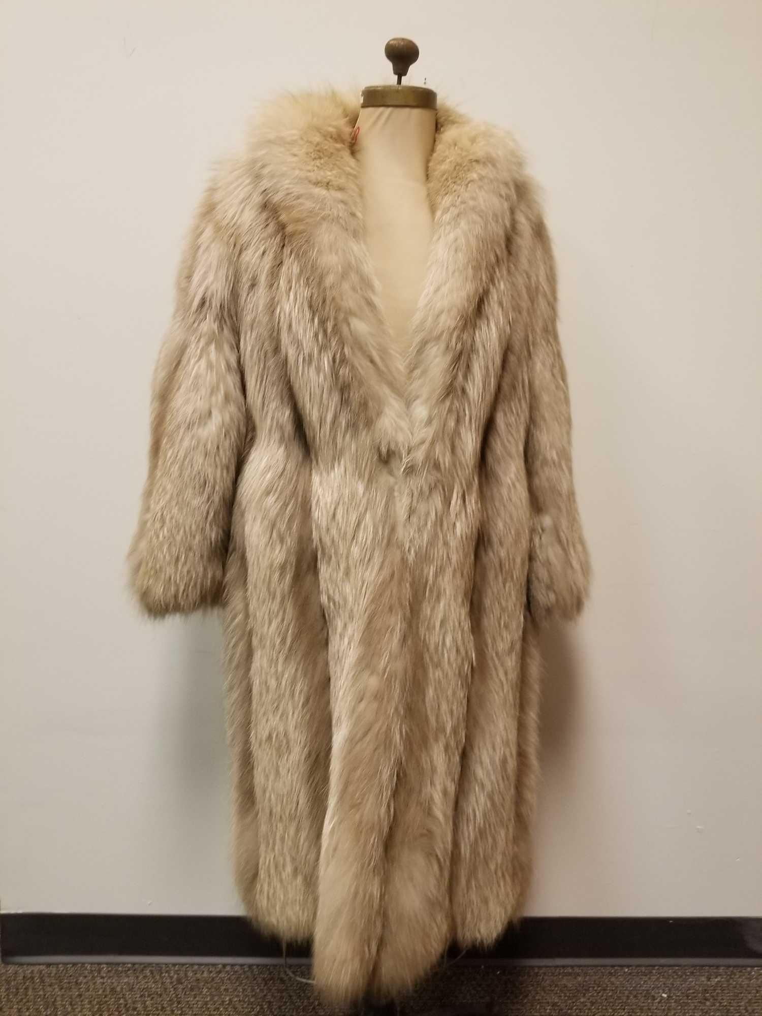Long Fox Fur coat by Norjean Furs (1 of 6)